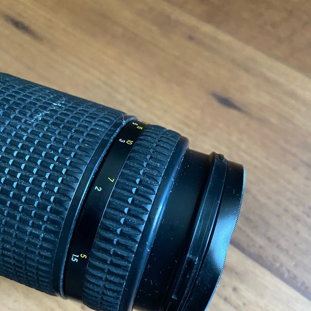 Nikon d50 selling